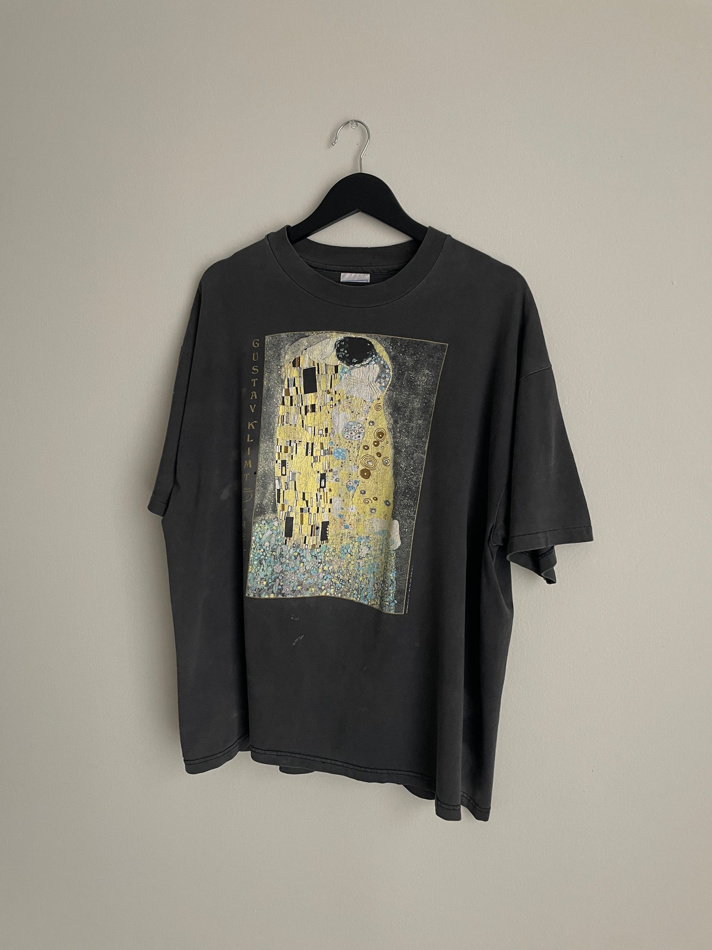 Gustav Klimt "The Kiss" Tee