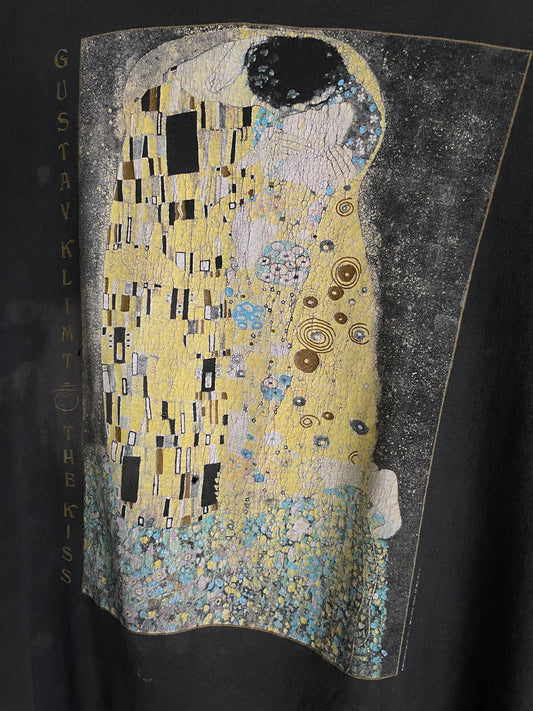 Gustav Klimt "The Kiss" Tee