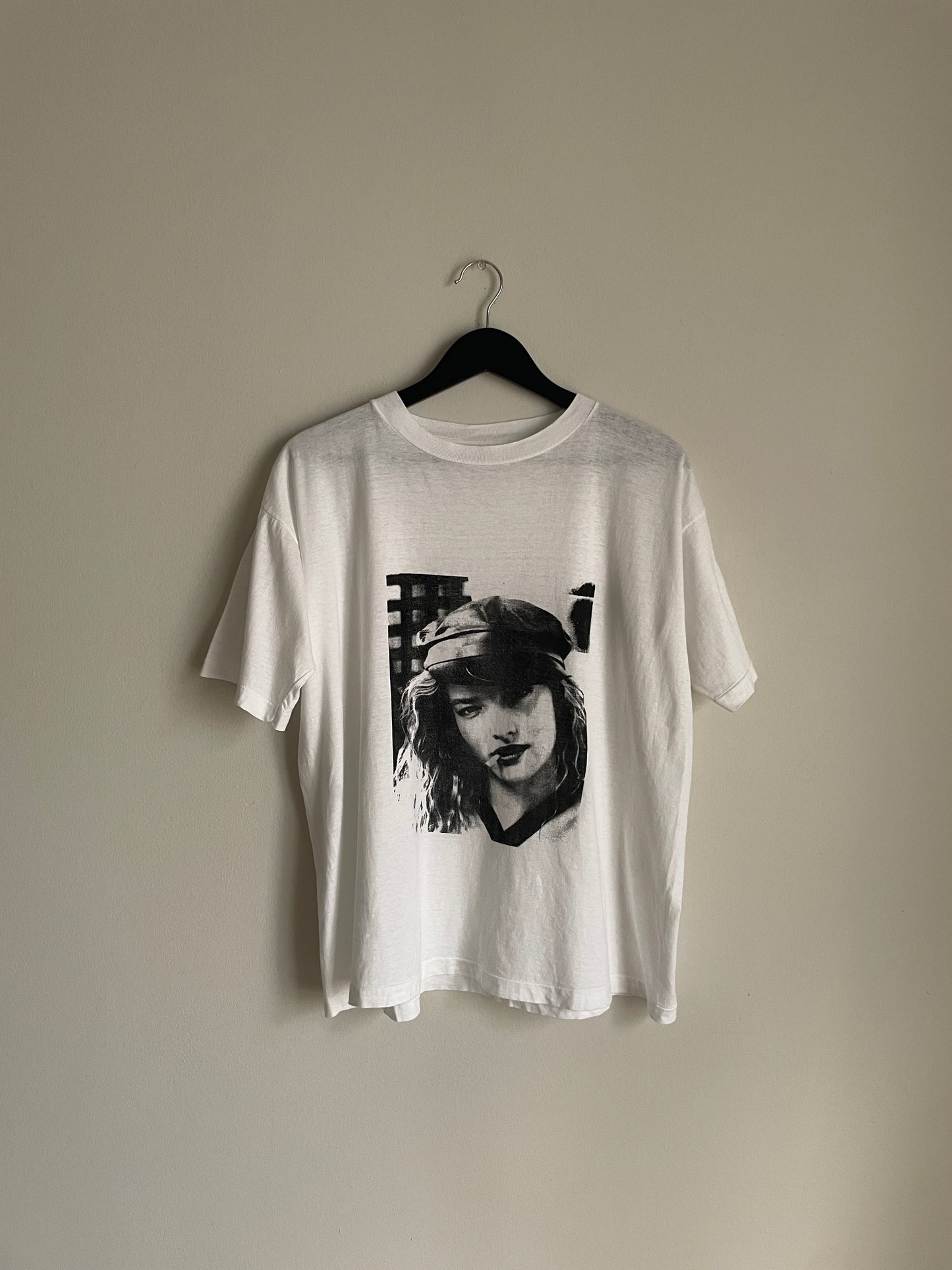 "Smoking Baddie" Tee