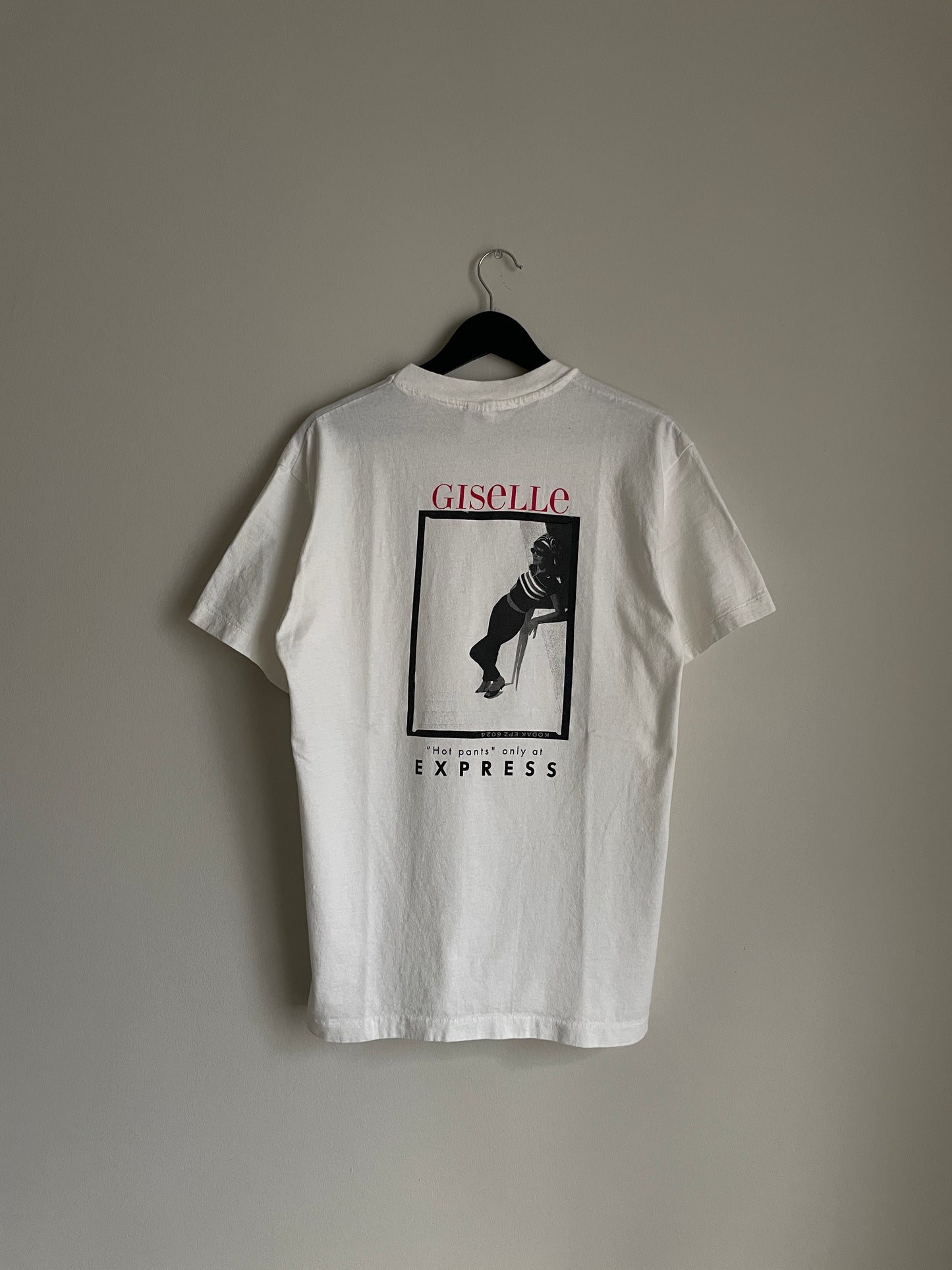 Express "Giselle" Tee